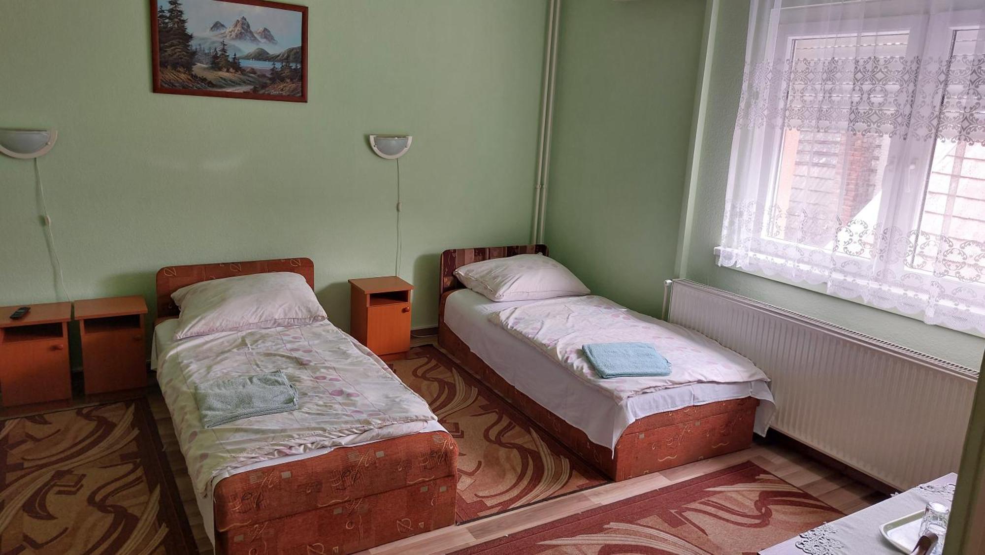 Hotel Napsugar Panzio Vác Exteriér fotografie