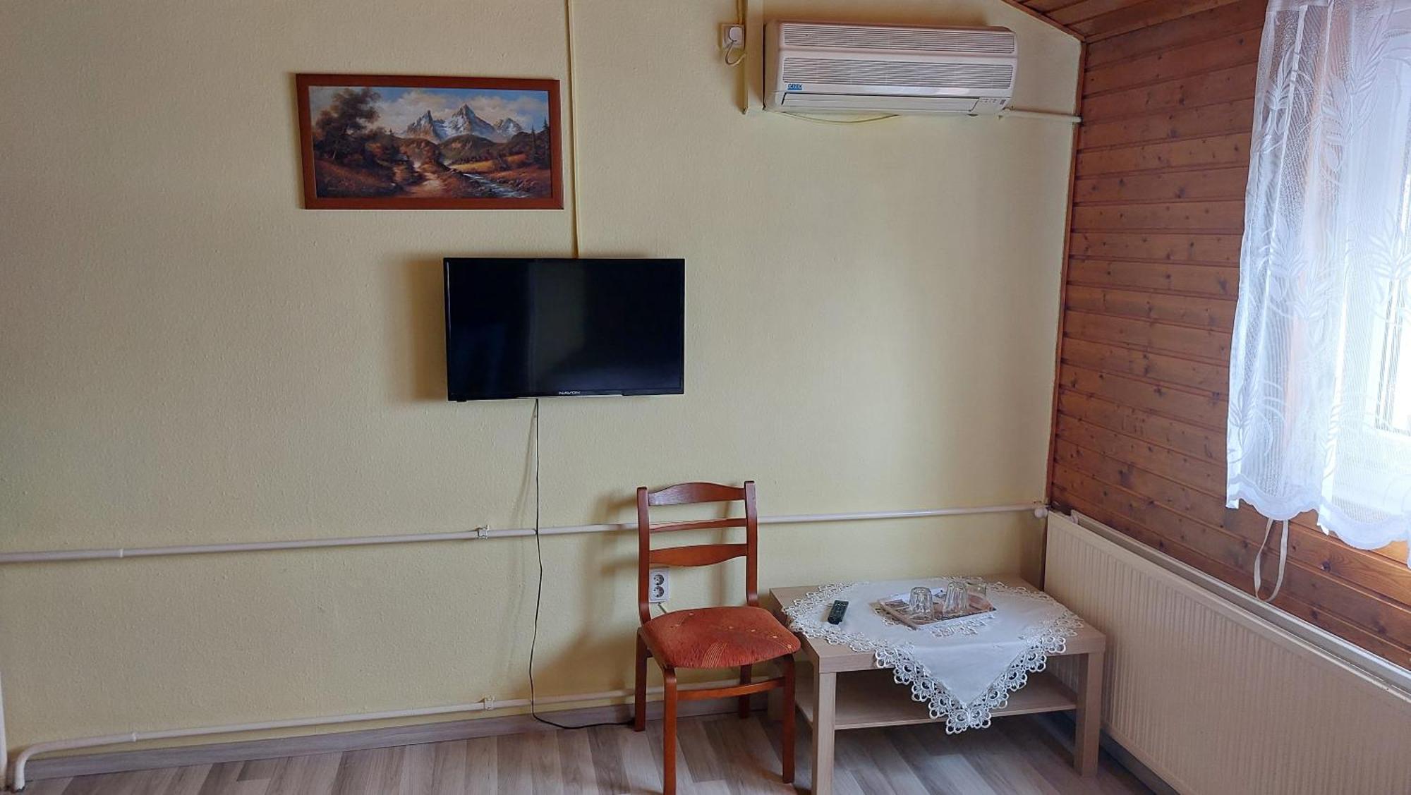 Hotel Napsugar Panzio Vác Exteriér fotografie