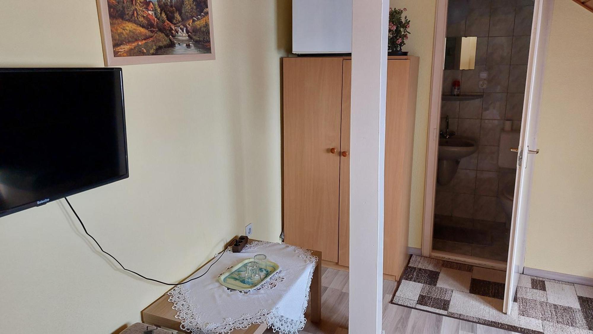 Hotel Napsugar Panzio Vác Exteriér fotografie